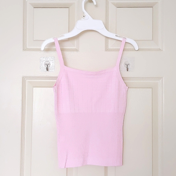 NWOT. Girl Two Pieces Short Sleeve Stretchable Top Set. - Picture 4 of 5